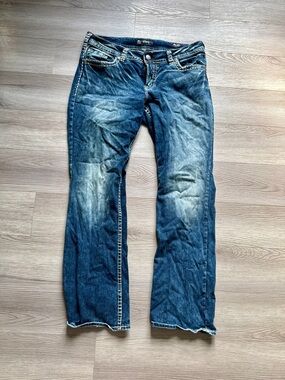 Silver Jeans Suki Mid Boot Denim Jeans - Washed Blue | SZ 16 L33